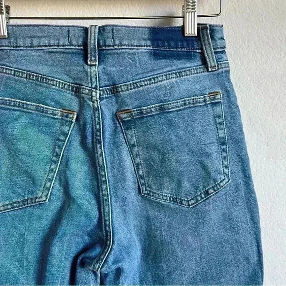 Abercrombie & Fitch Ultra High Rise The Ankle Straight Distressed Jean Size 27/4 - Picture 5 of 11